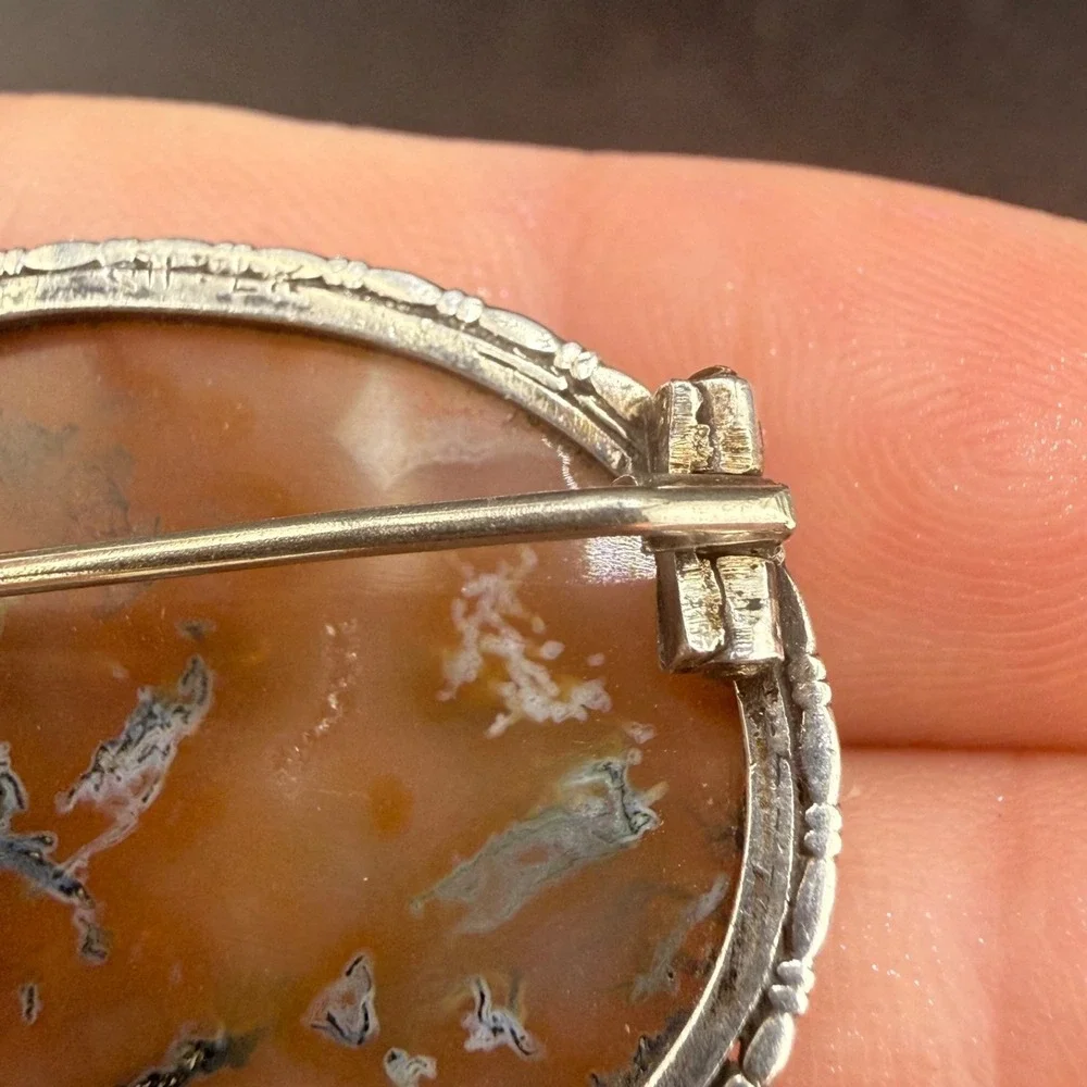 Vintage Estate Brooch Silver Tone Polished Stone Oval Nature Western